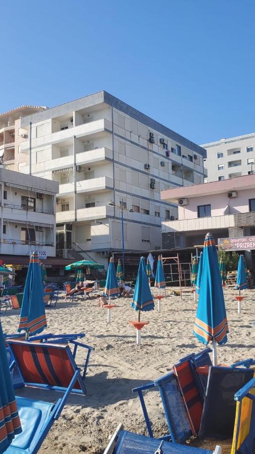 Mediterranean Sea Apartments Durres Bagian luar foto