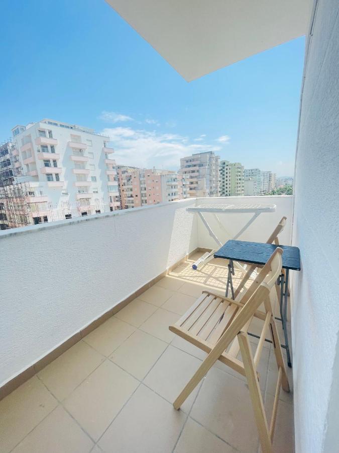 Mediterranean Sea Apartments Durres Bagian luar foto