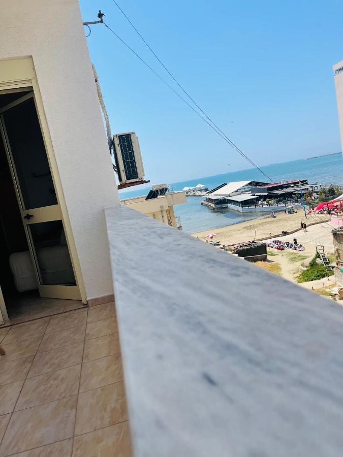 Mediterranean Sea Apartments Durres Bagian luar foto